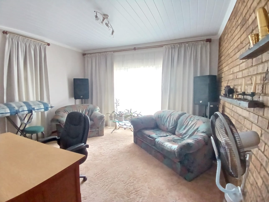 4 Bedroom Property for Sale in Sasolburg Ext 11 Free State